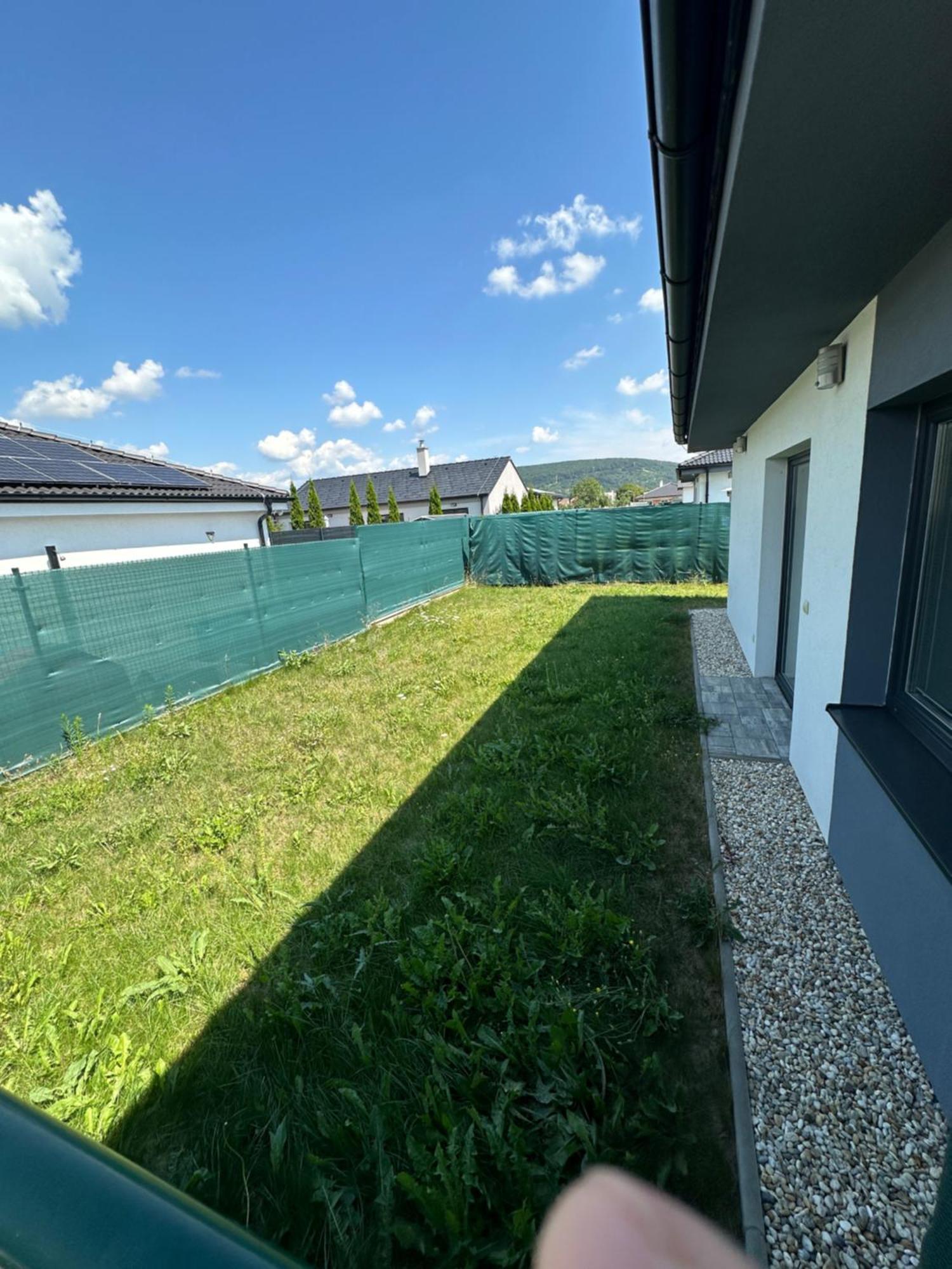 Royal House Trencinヴィラ エクステリア 写真